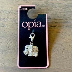 Elephant bracelet charm